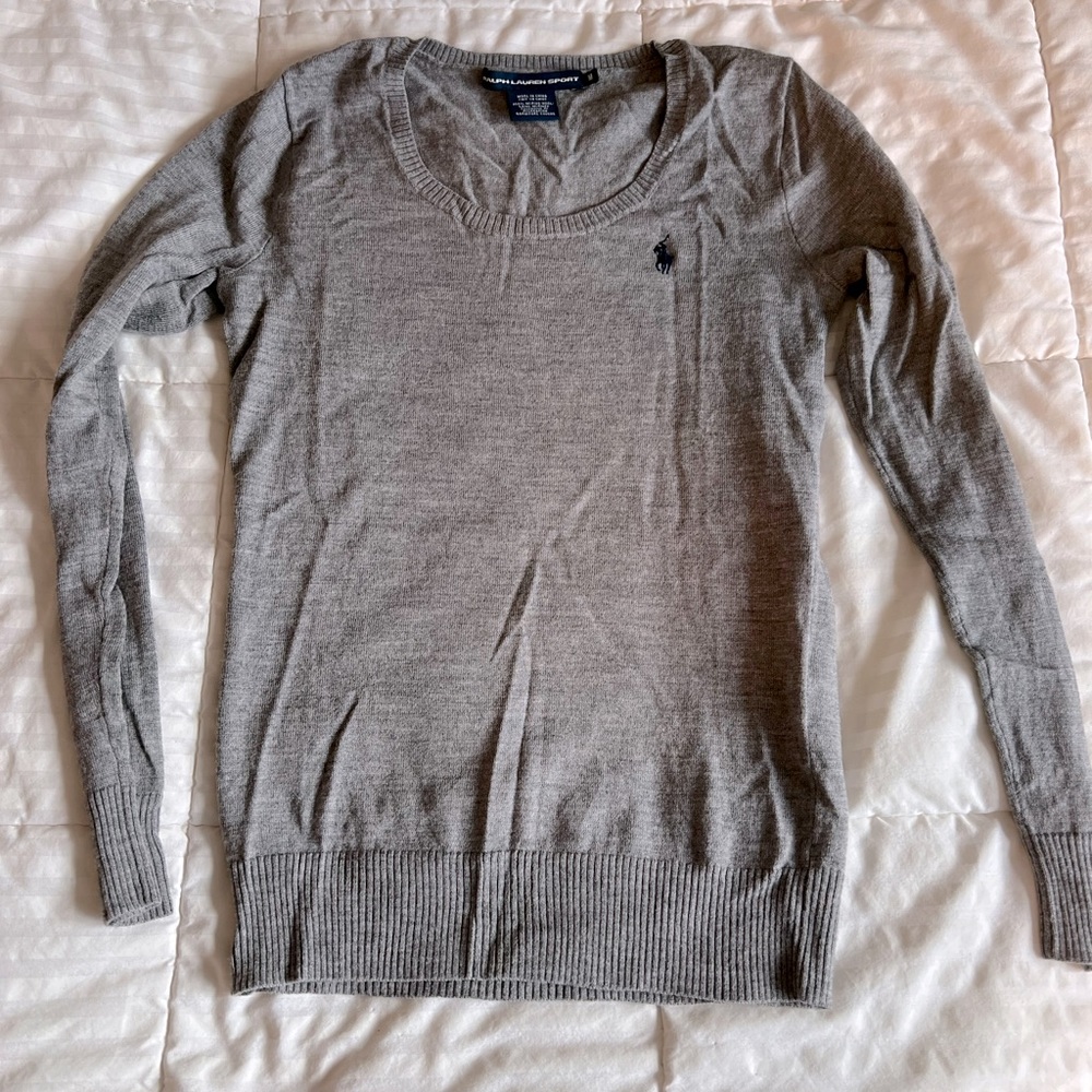 Medium Ralph Lauren sweater